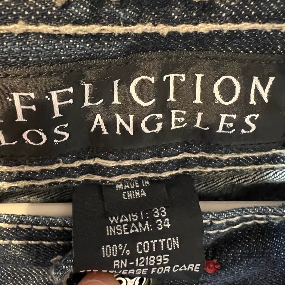 Affliction Cooper Relaxed Boot Fading Distressed Mens Jean’s SZ 33 like new - Picture 6 of 9